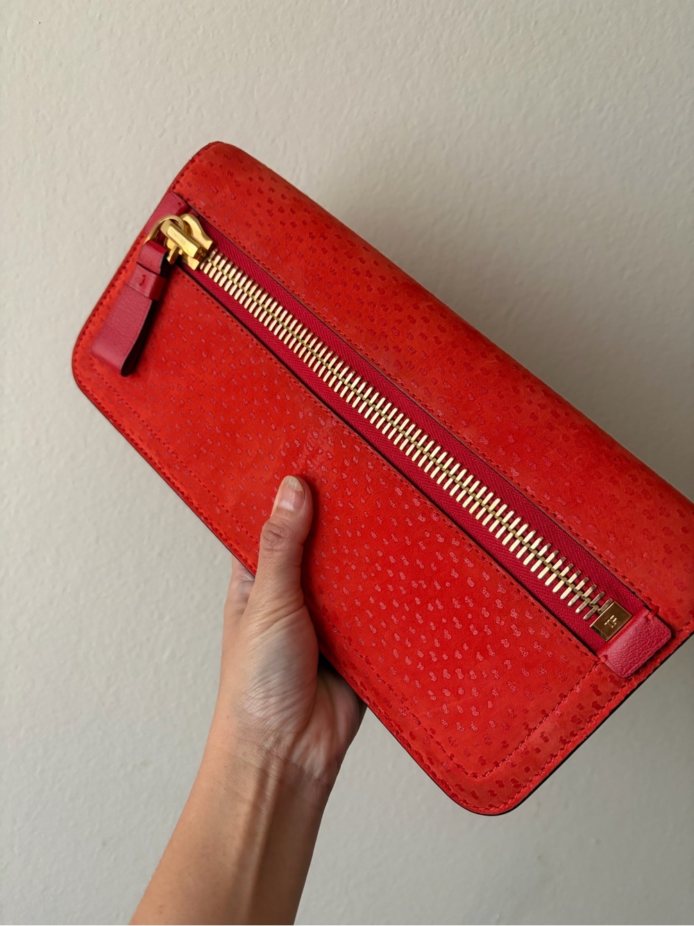 Tom Ford Burnt Orange Ostrich Embossed Gold Statement Zipper Jennifer Clutch Bag - Picture 4 of 15